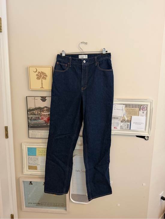 Abercrombie & Fitch Denim - Abercrombie size 29 / 8 Dark Blue Women’s Straight-Leg Jeans